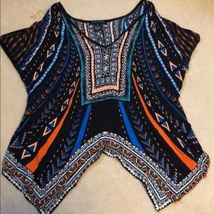 Cold shoulder printed top